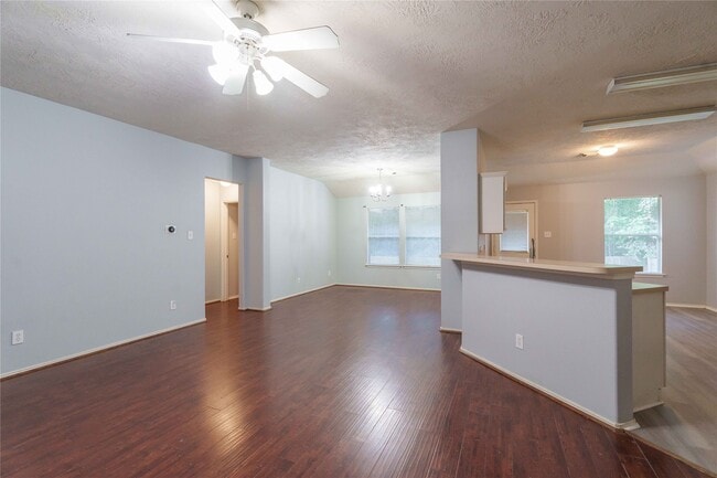 Photo - 146 N Vesper Bend Cir