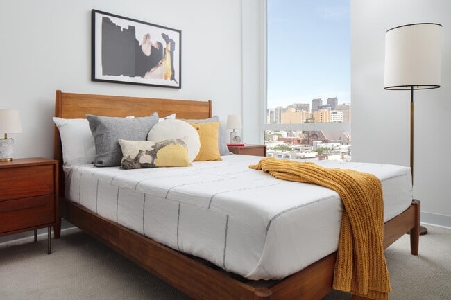 Photo - Lincoln Square