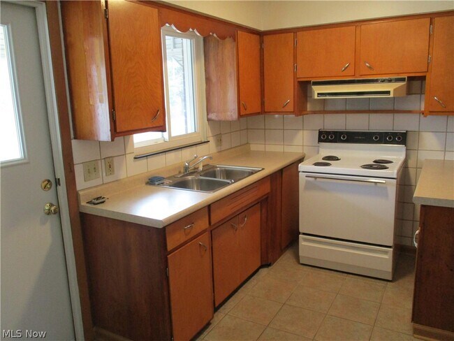 Photo - 2940 6th St Unit 4