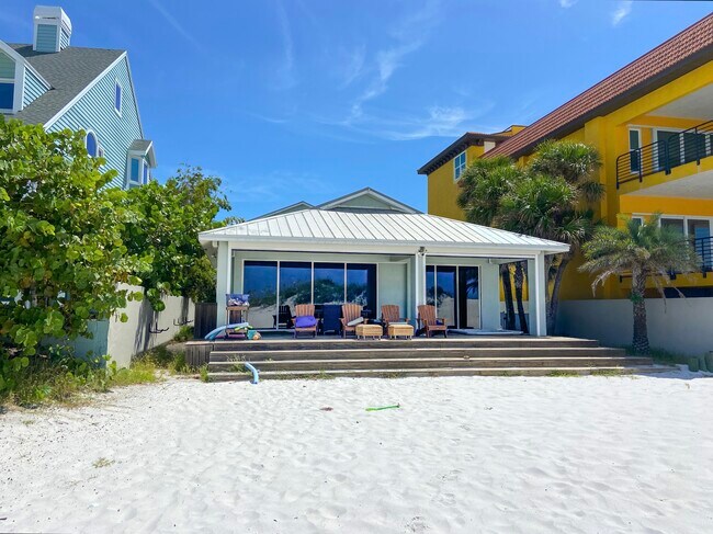 Photo - 3704 El Centro St