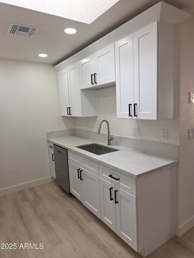 Photo - 95 N Cooper Rd