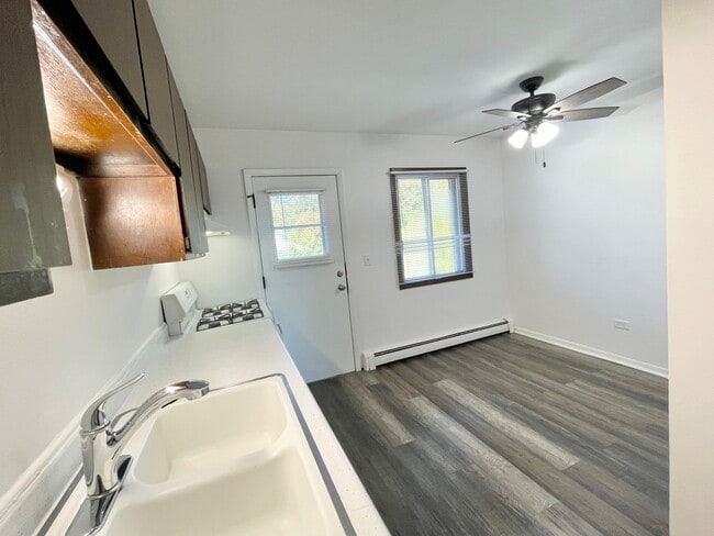 Photo - 222 S Tryon St Unit 8