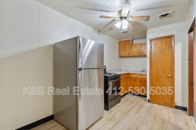 Building Photo - 441-443-445 Library St Unit 1