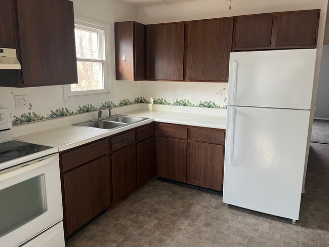 Photo - Chinworth Unit 3