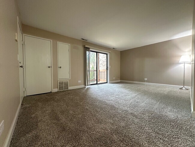 Photo - 2226 Abbeywood Dr Unit B