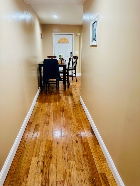 Photo - 967 Kent Ave Unidad # 1