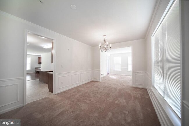 7356 Tottenham Dr