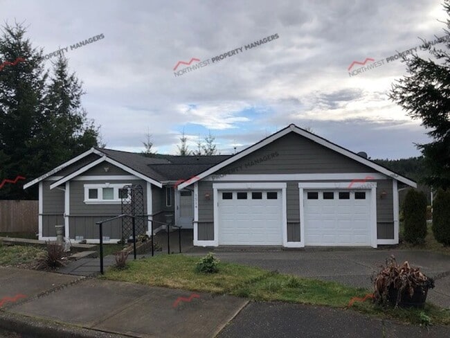 Building Photo - STATUS: AVAILABLE | R55 | $2495