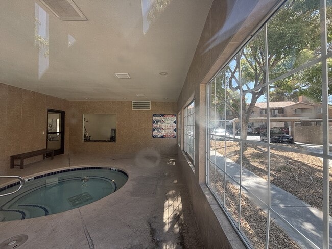 Photo - 200 Mission Laguna Ln