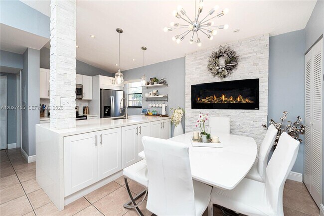 Photo - 18226 Mediterranean Blvd Unit 5-16