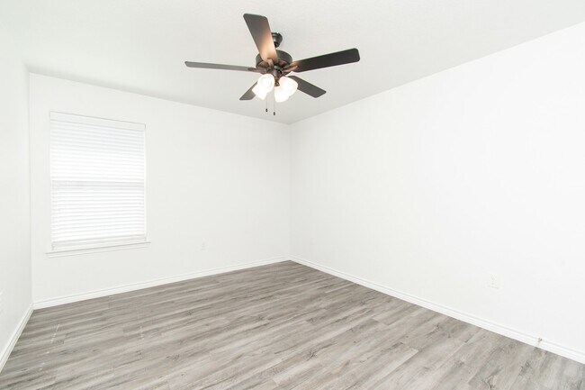 Photo - 527 Lost Trl