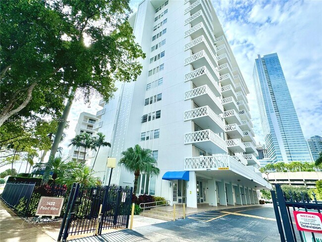 Building Photo - 1430 Brickell Bay Dr Unit 301 Rental