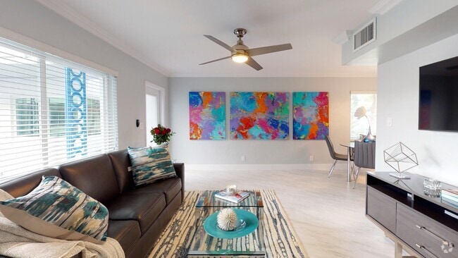 Building Photo - 508 Hendricks Isle Unit # 6 Rental