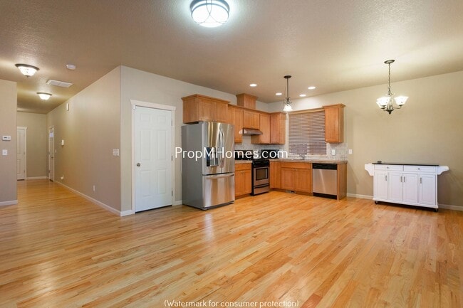 Photo - Charming Four Bedroom Home in Aloha on Quiet Cul-De-Sac!