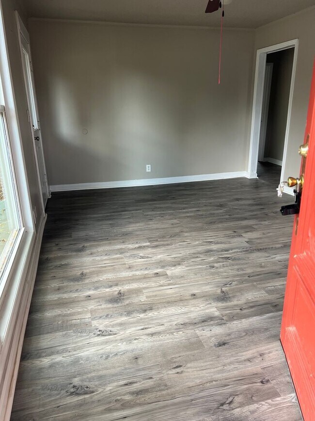 Photo - Home in Rossville GA