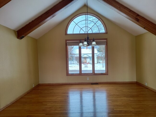 Photo - 2720 Ward Ave