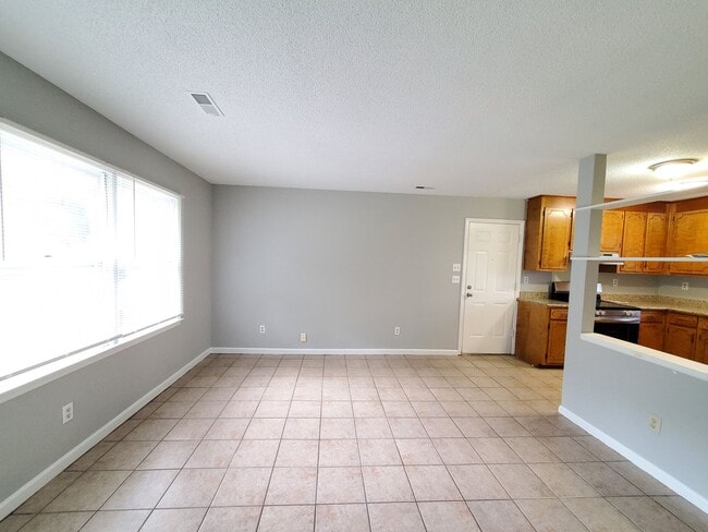 Photo - Beautiful 2 Bedroom 1 Bath Duplex Available for Rent in Charlotte, NC 28215