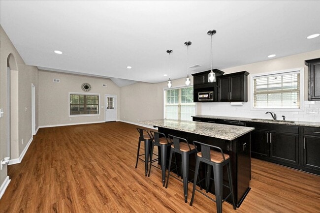 Photo - 3 Bedroom, 2 Bath home.