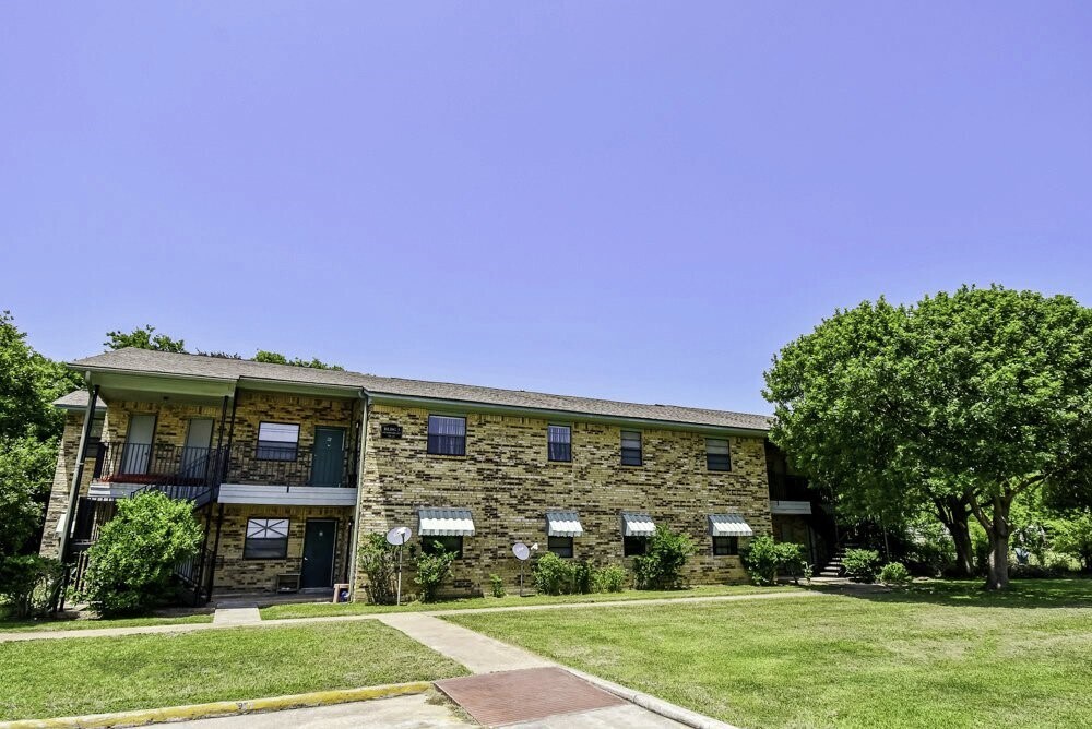 Photo - 138 Sandpiper Cir Apartment