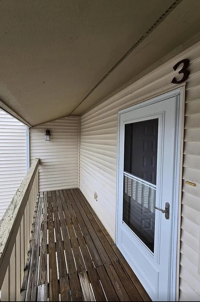 Photo - 31 Coventry Ln Unit 31 Coventry #4