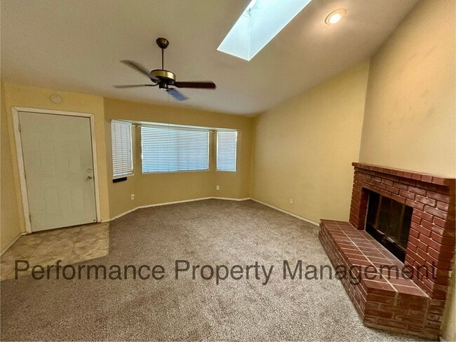 Photo - Cute 3 Bed/2 Bath SW Bakersfield Home w RB...