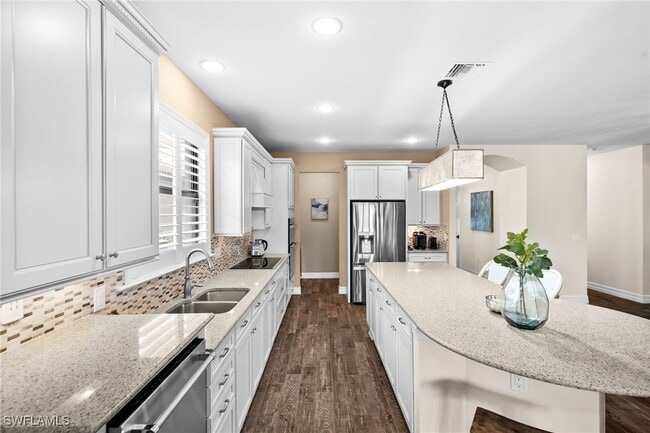 Building Photo - 14750 Laguna Dr Rental