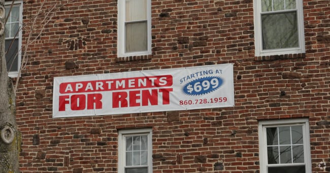 Photo - Woodcroft Apartments