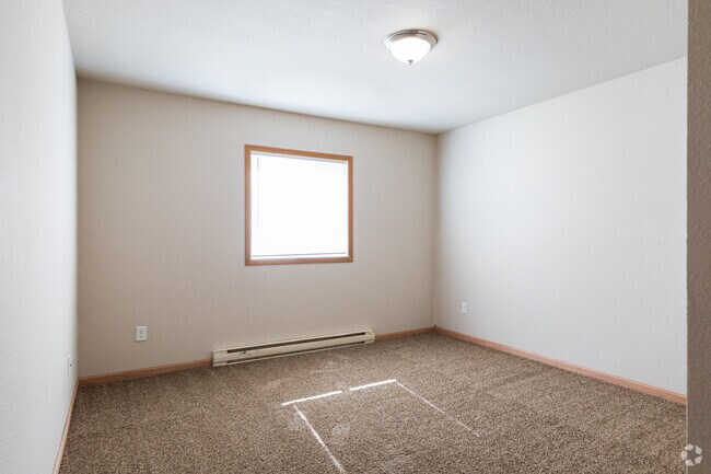 2BR, 2BA - 1,054SF - Fox Run