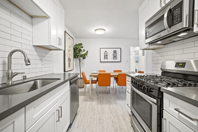 Photo - Kling Trio Apartments