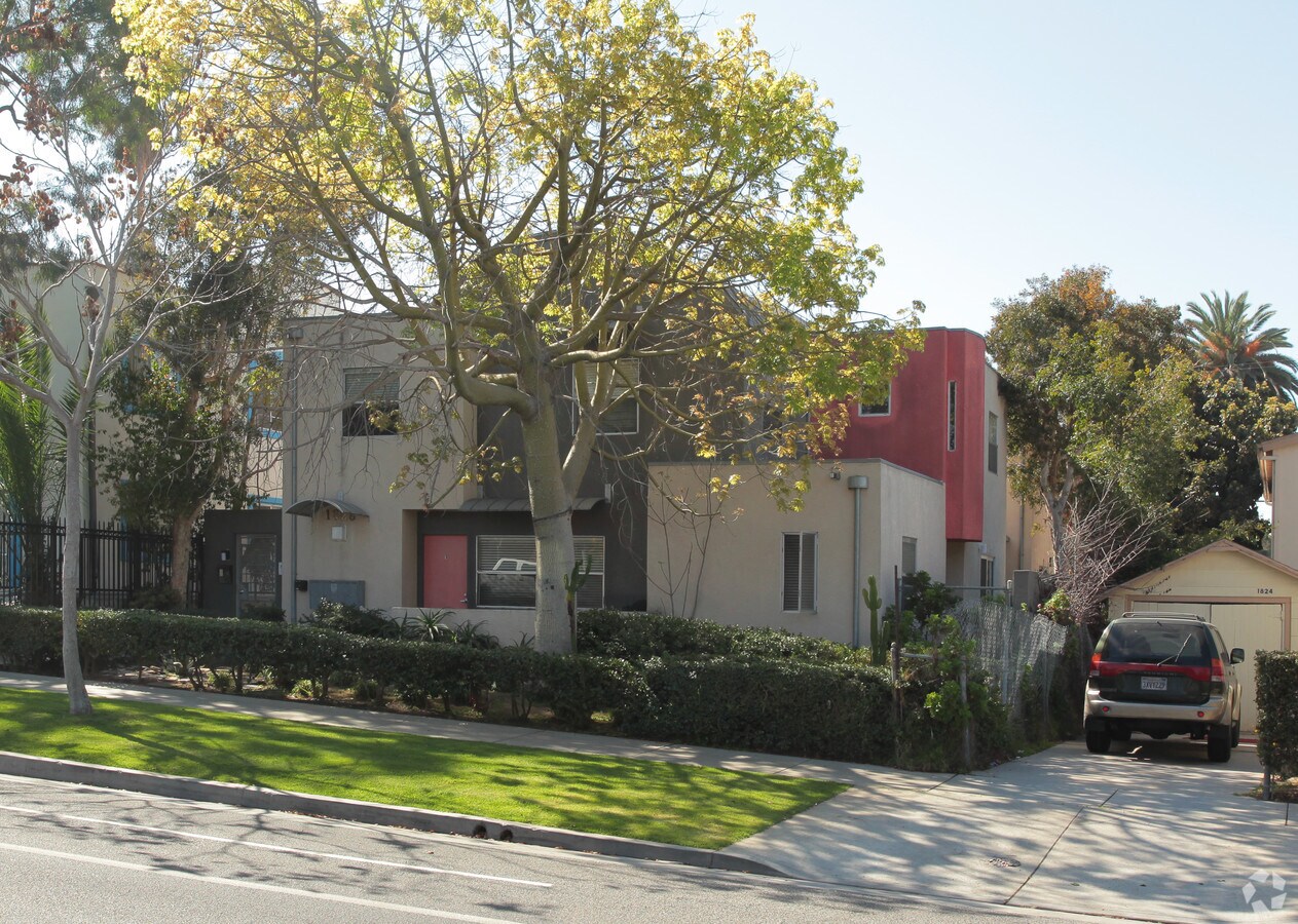 Photo - Greenwood - 17Th Street