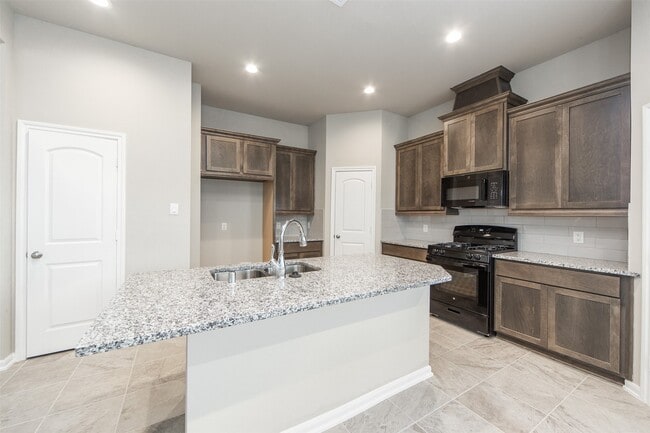 Photo - 5131 Pr Ter Ln