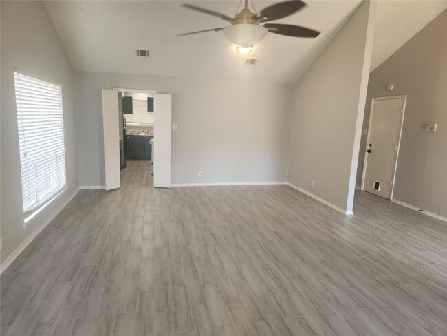 Photo - 22127 Elsinore Dr