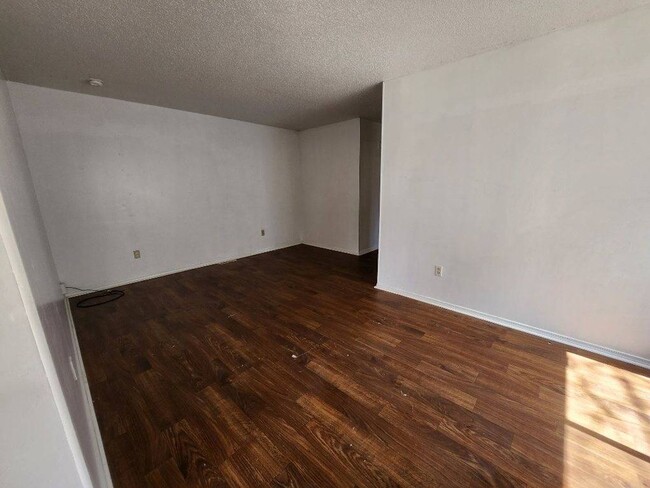 Photo - Great 2 bedroom 1 bath Duplex with attached garage