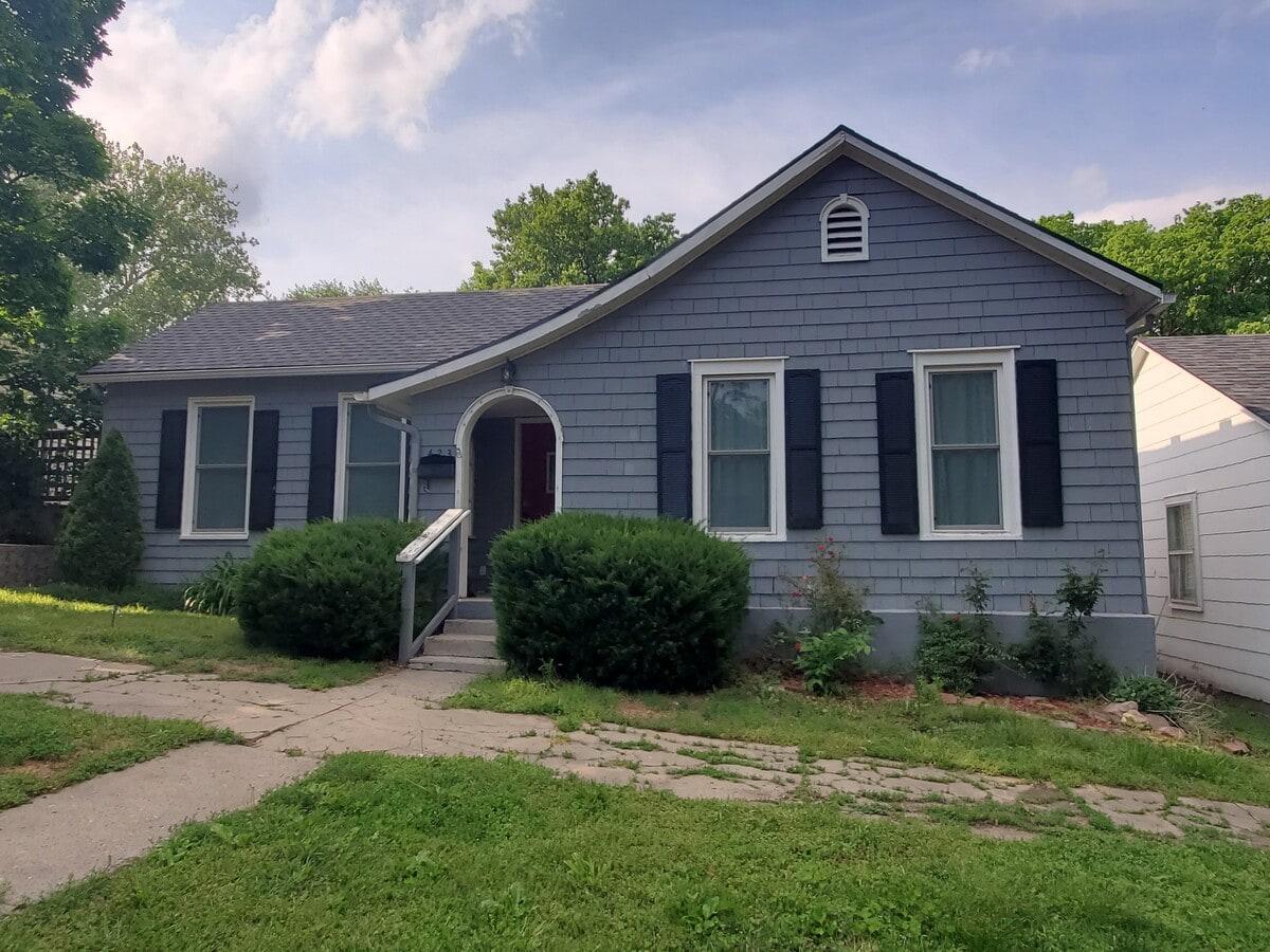 Photo - 423 Mound St