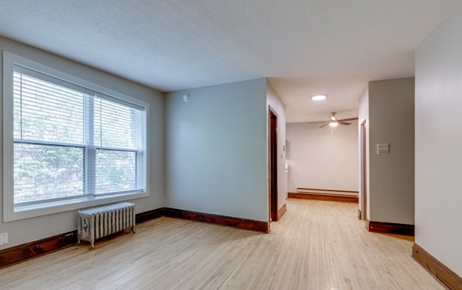 Photo - 225/227/233 Oak Grove St – Oak Grove Downtown