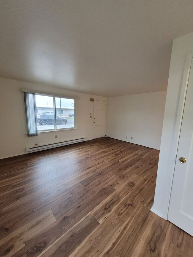 Photo - House in Knolls Vista
