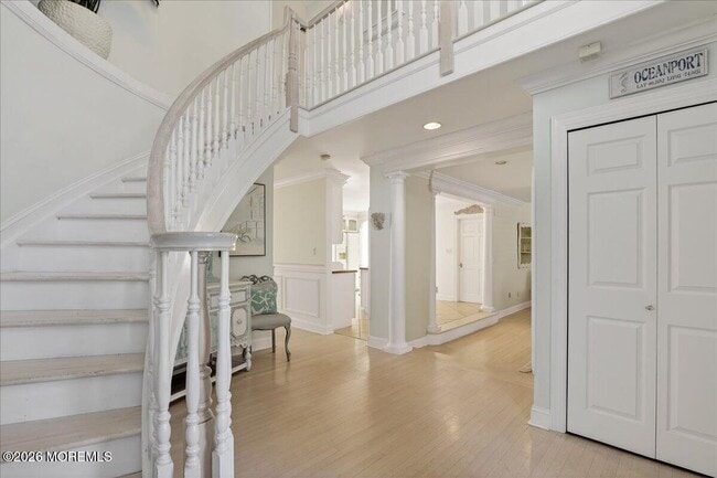 Photo - 328 E Main St