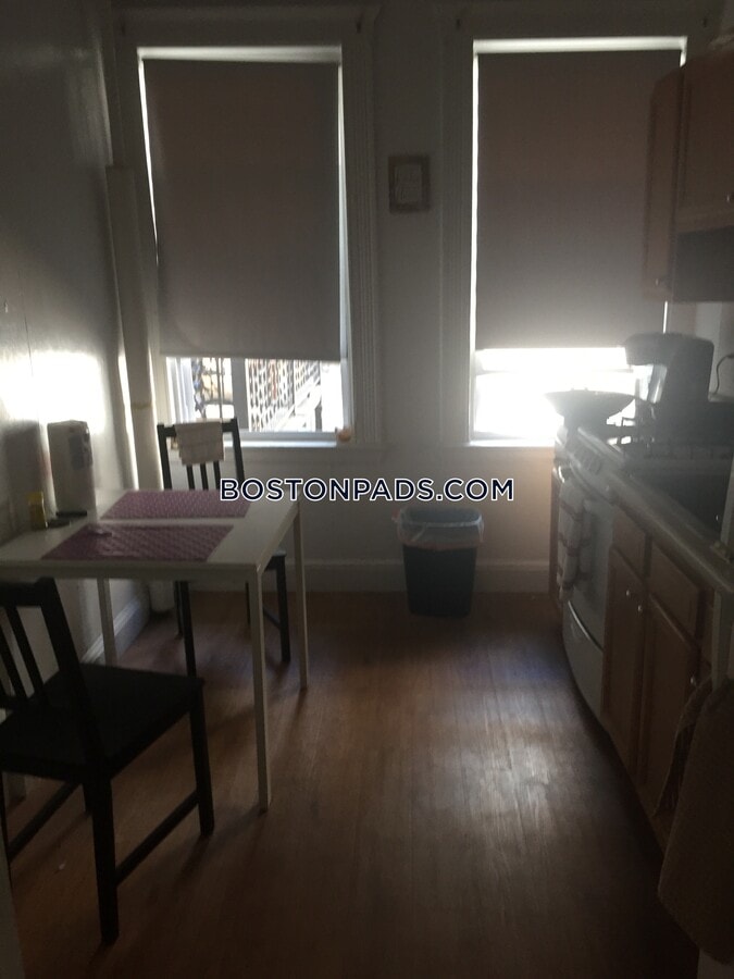 Photo - 1630 Commonwealth Ave Unidad 8