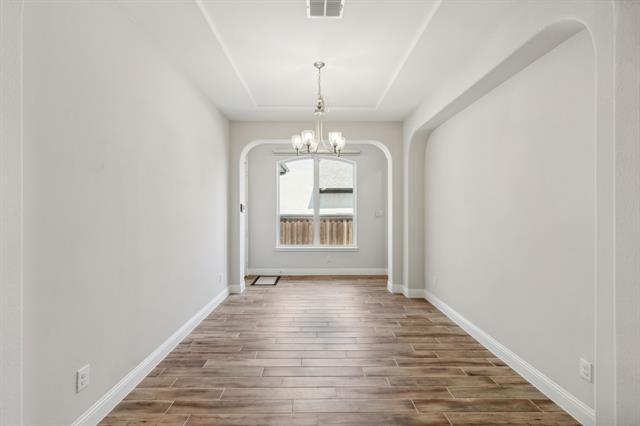 Photo - 2409 Maidenhair Rd