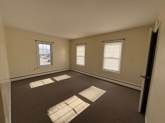 Living Room - 207 Front St Unit 2nd