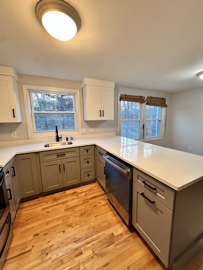 Remodeled Kichen - 36 Tenney Rd Townhome