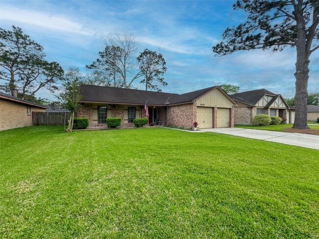 Photo - 2909 Laurelridge Dr