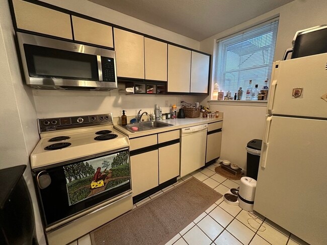 Photo - 84 Gordon St Unit 302