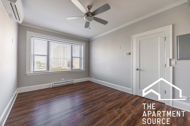 Photo - 817 W Lakeside Pl Unit 602