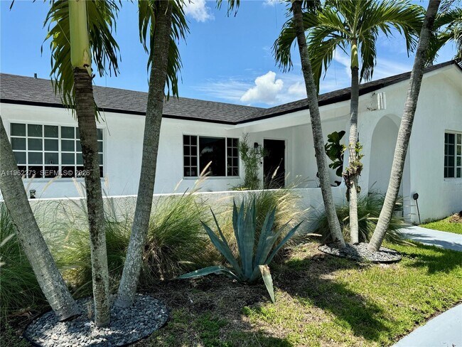 Photo - 13351 SW 46th St