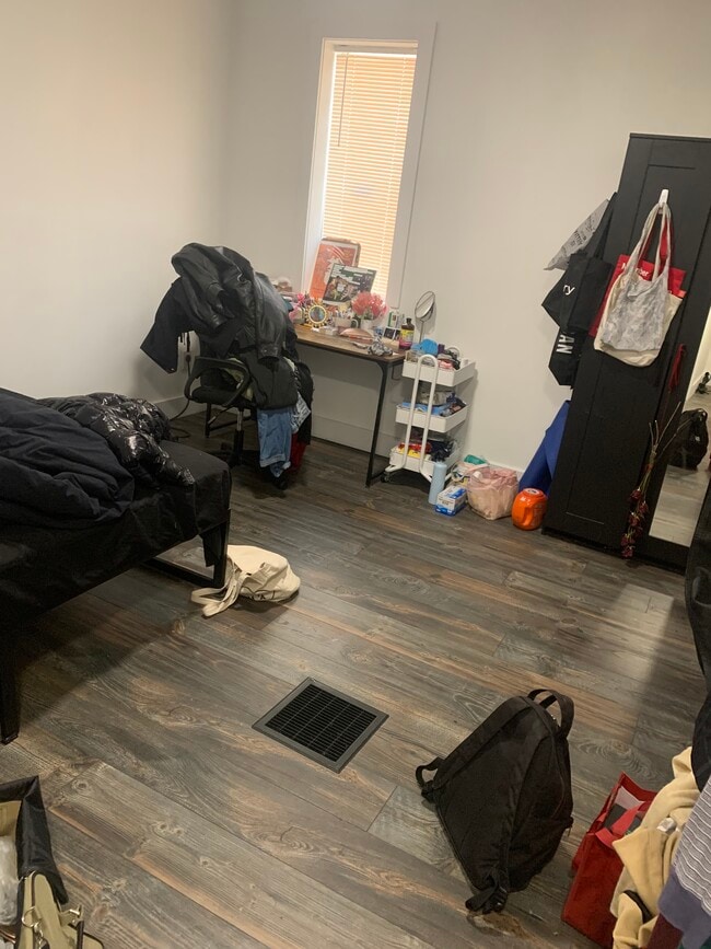 Bedroom 5 - 55 Trumbull St Unit A