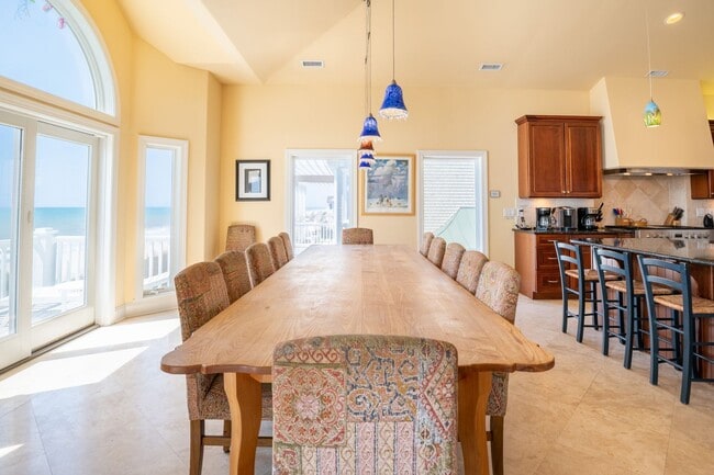 Photo - RENT MONTHLY THIS AMAZING HOME THIS OFF-SE...