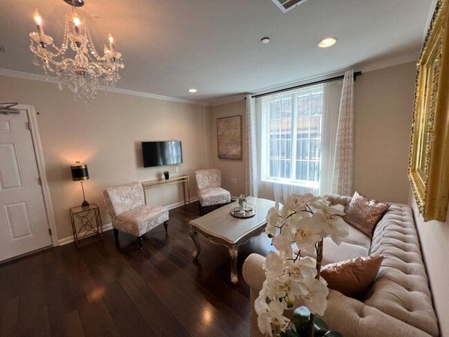 Building Photo - 1515 Calliope St Unit ID1268036P Rental