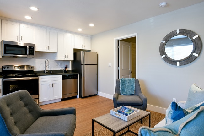 1 BR,1 BA 480SF - Access @ Rohnert Park Apartments