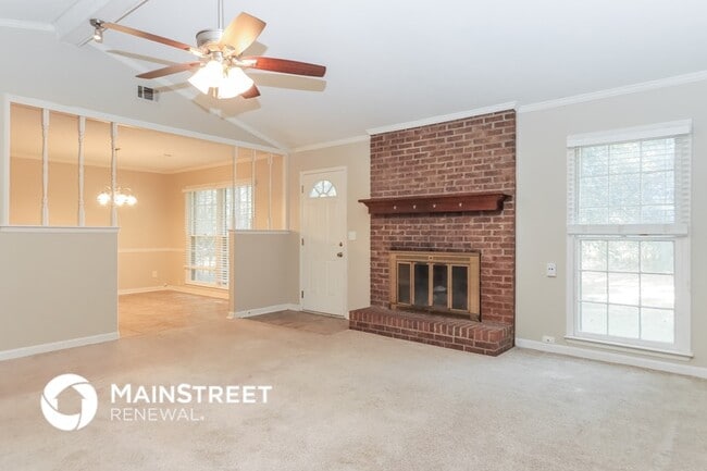 Photo - 1877 Brandy Ln SE